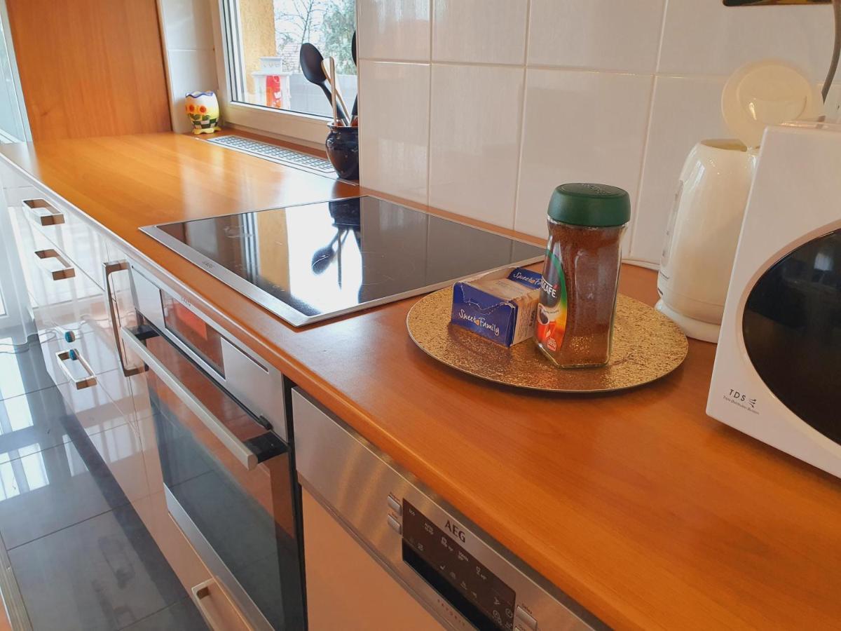 Adel Apartman ميسكولك المظهر الخارجي الصورة